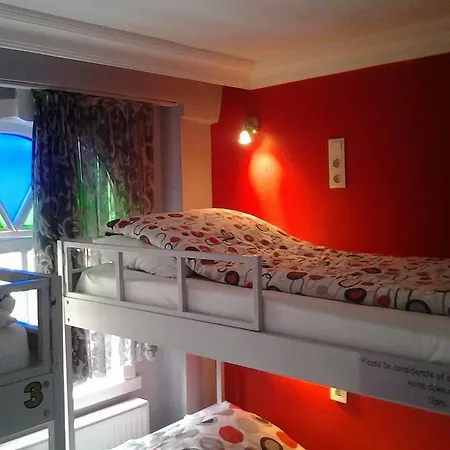 Hostel Old City